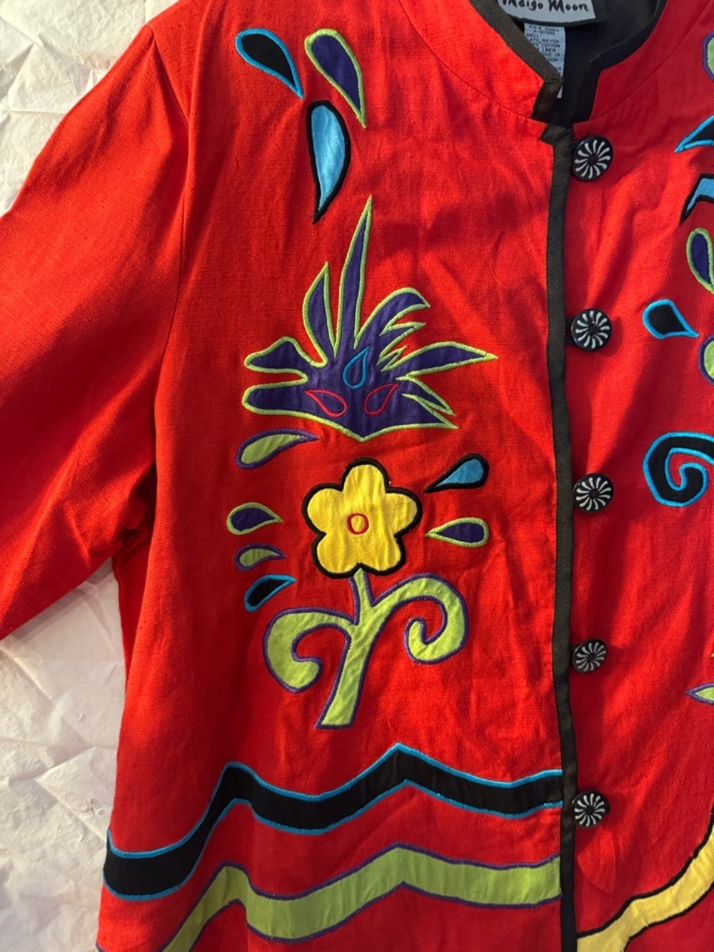 Vintage Art Teacher Eclectic Bright Red Floral Embroidered Cardigan Jacket - Picture 3 of 6